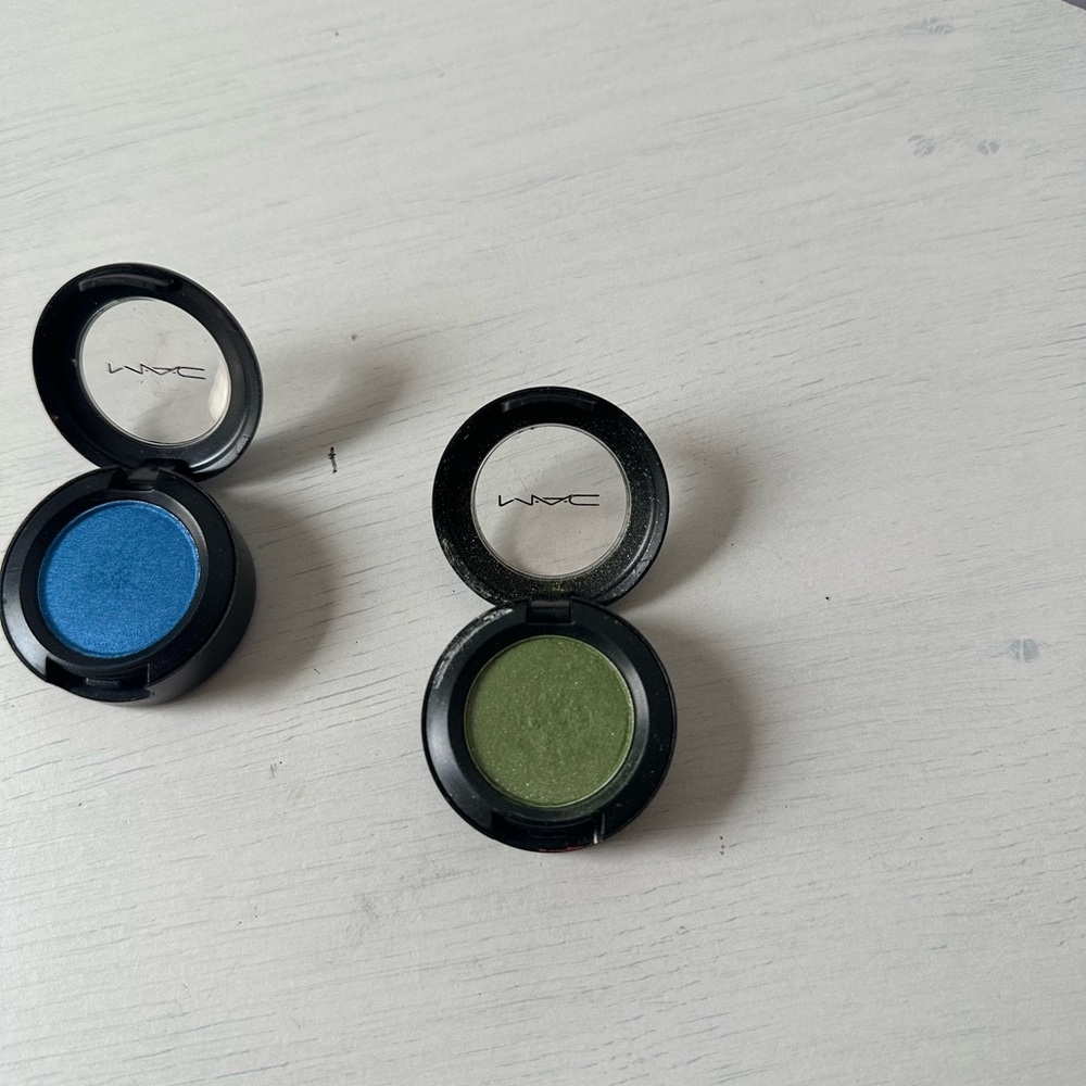 MAC - EYESHADOW FRESHWATER BLUE SWIMMING GREEN LIGHTLY SWATCHED - Picture 3 of 8